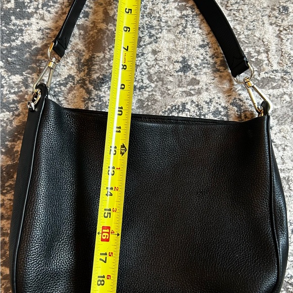 Kate Spade women’s 100% pebble leather top handle  shoulder handbag zip  black - Picture 5 of 8